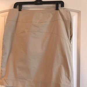 Gap Khaki skirt